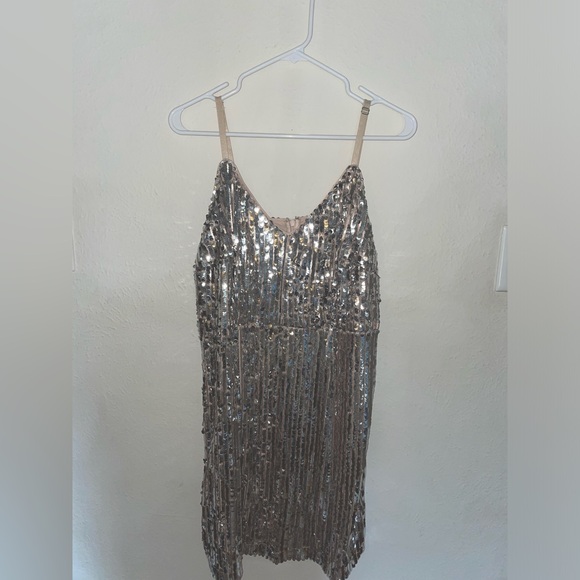 Sequin Mini Dress, Size 2X, Forever21 (plus) NWT - Picture 2 of 3